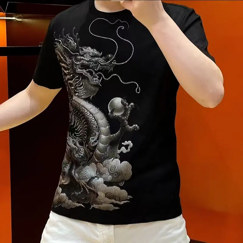 Kaos Fashion Unise Pria dan Wanita Muda dengan oversize clothing 8