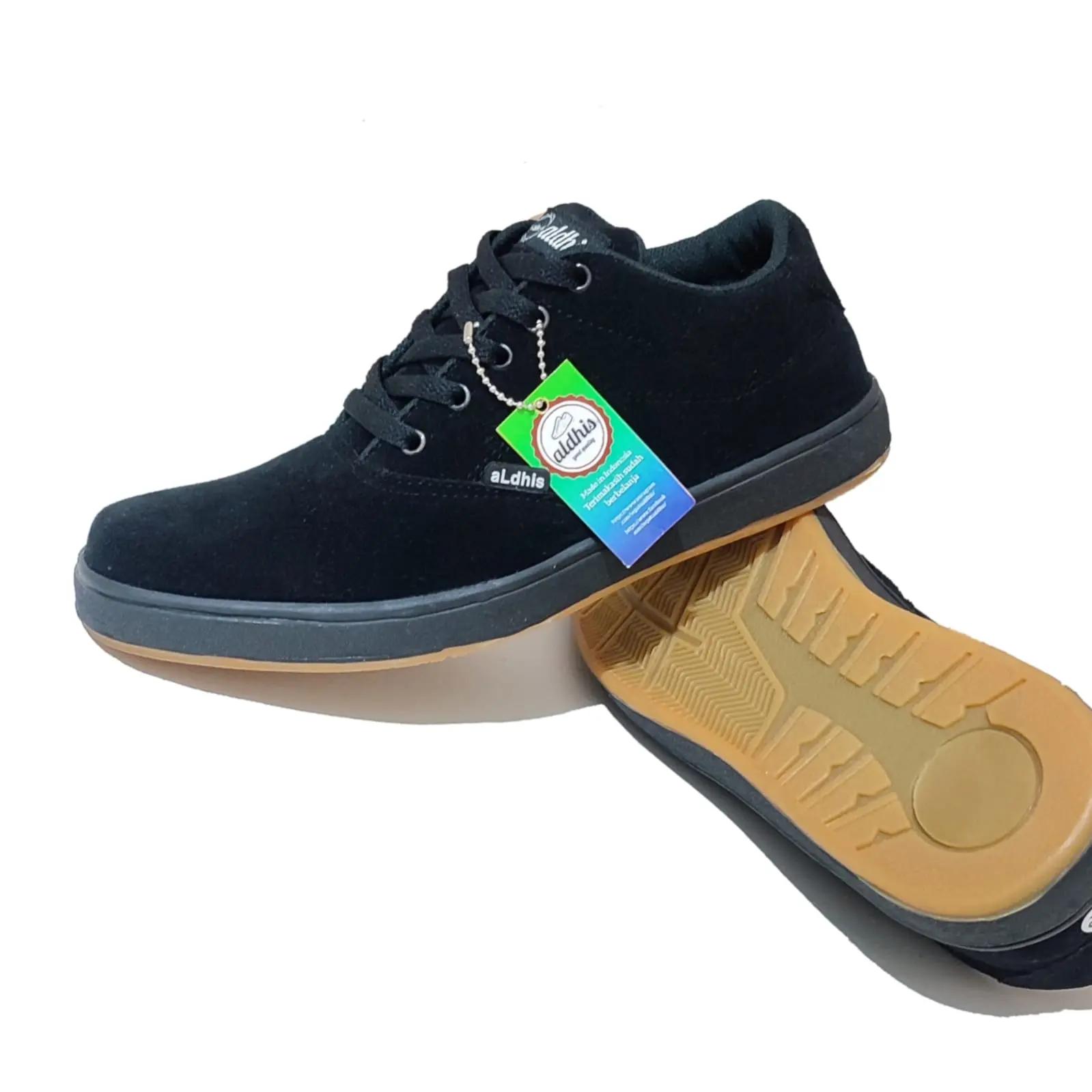 Aldhis H210 Sepatu Sneakers Pria Terbaru Hitam Polos Sneaker Cowok Keren Buat Kerja dan Sekolah Casual Shoes