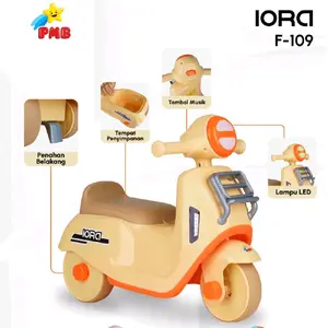 MAINAN ANAK VESPA DORONG PMB IORA F109 MUSIK DAN LAMPU LED