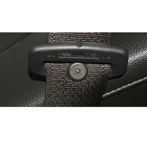 Car Seat Belts Spacing Limit Buckle Clip Stop Button for Honda Civic Accord Fit Subaru Impreza Forester XV Nissan Qashqai Juke