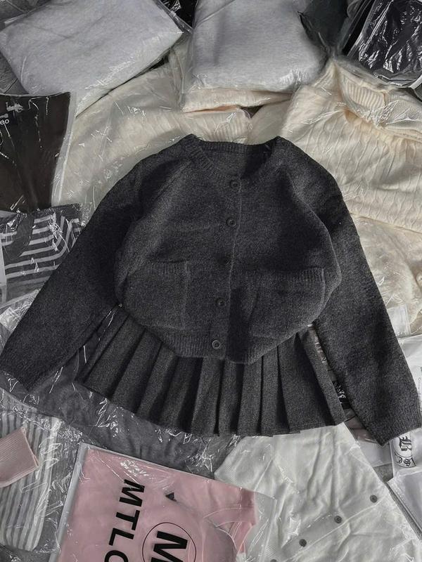 ( Hàng QCCC - oder 7-10 ngày )  Set Bộ Nữ ÁO khoác len có túi mix chân váy dạ xếp ly fomr bồng xoè MS380