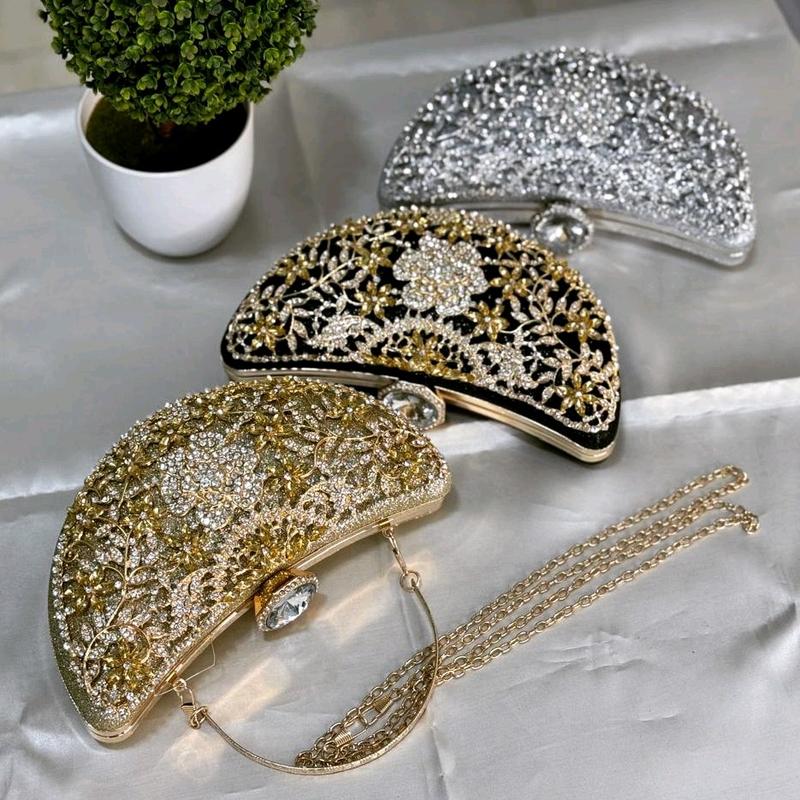 Tas Pesta LYDIA Embellished Crystal Box Clutch Wanita 1