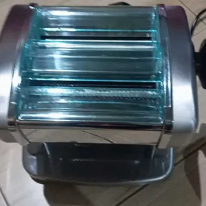 【Diskon waktu terbatas 】Tixx Mesin Pengguling dan Penguleni Tepung Elektrik Kecil Terbaru Baja Tahan Karat 2-in-1 Mudah Dibawa Pisau Tidak Perlu Dilepas Ideal Mie - Listrik