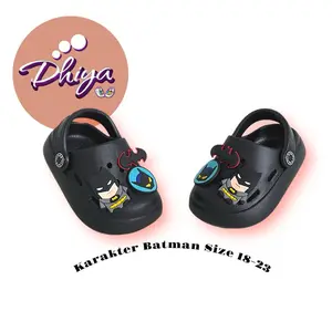 Dhiya-Sandal Anak Baim Karakter Batman ukuran 18-23 Fashion Sepatu