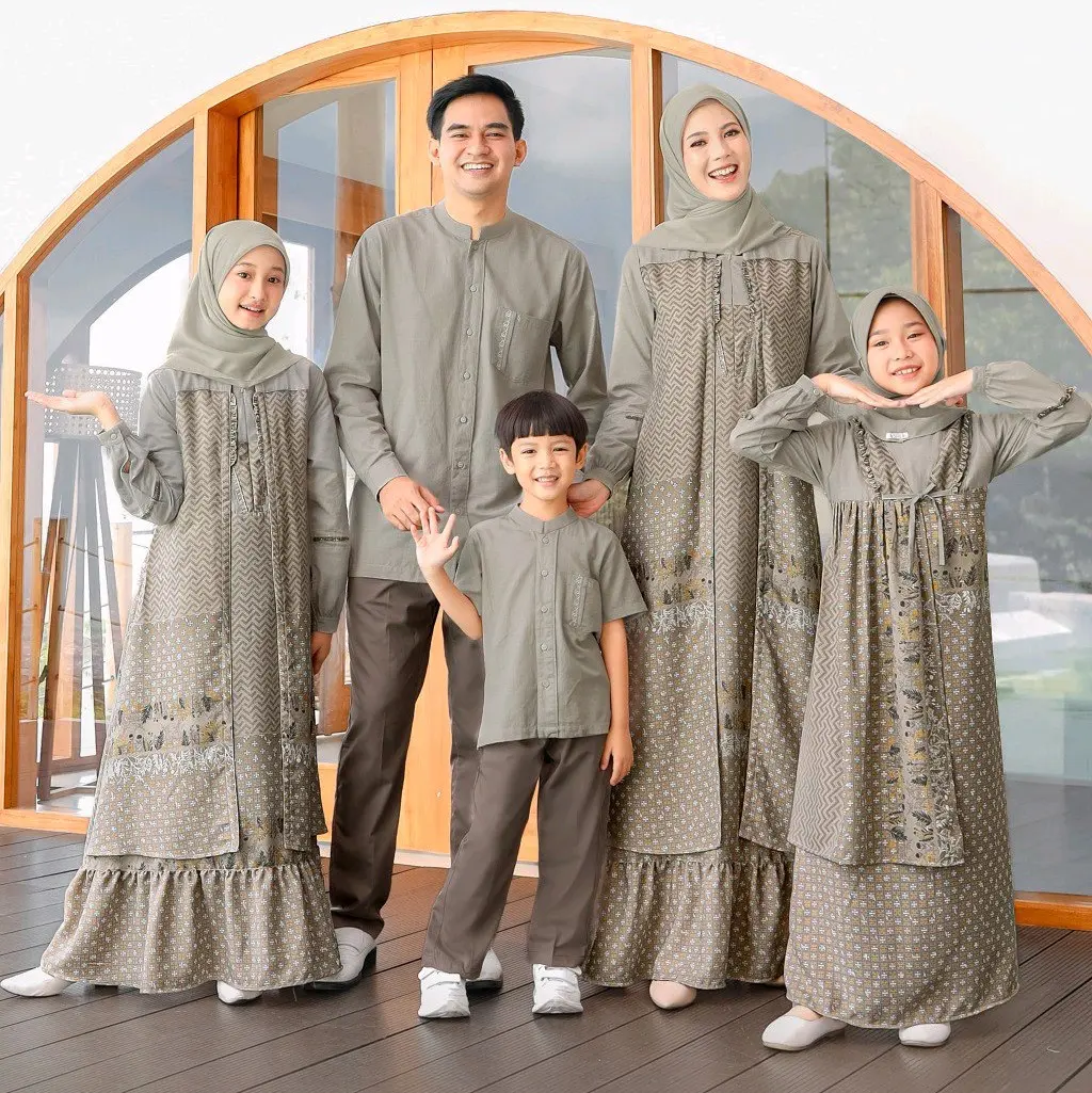 SARIMBIT KELUARGA TENARA 03 MOONBEAM SEPLY SARIMBIT LEBARAN SERAGAM KELUARGA TERBARU KEKINIAN KONDANGAN ELEGANT MEWAH MOTIF TERPOPULER TERVIRAL