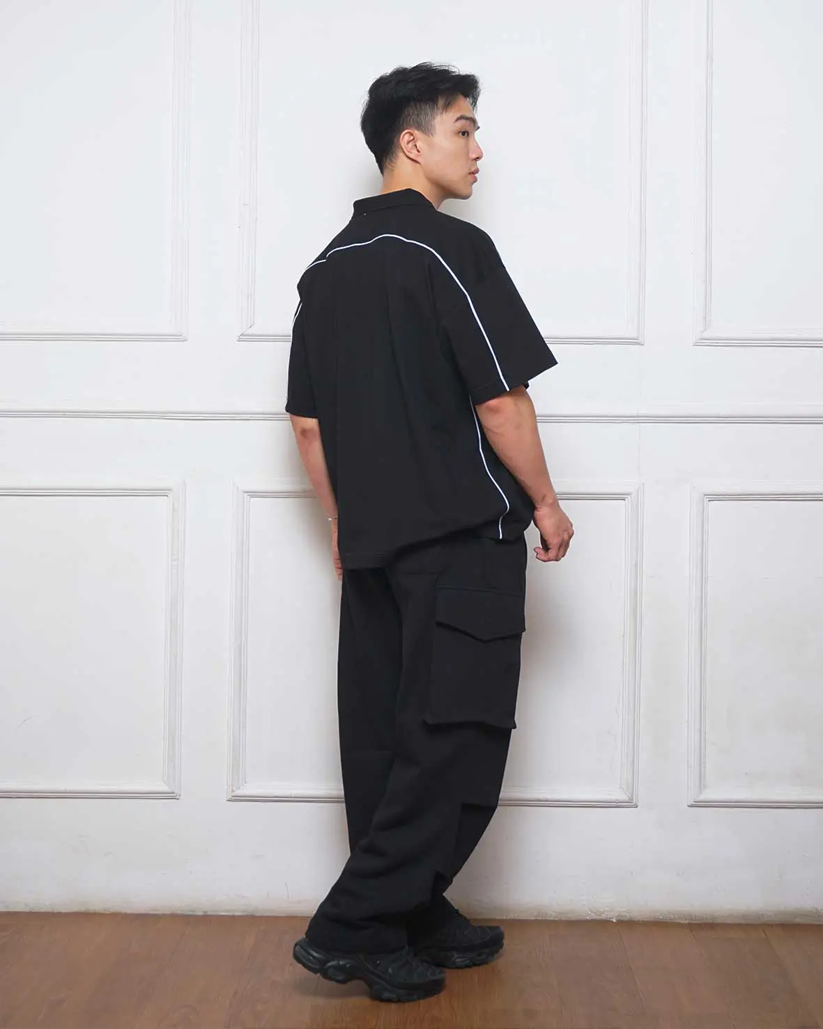 Boxy Piped Polo Short Sleeve – Polo Lengan Pendek Boxy Berliss | Abyad Apparel Pro Project