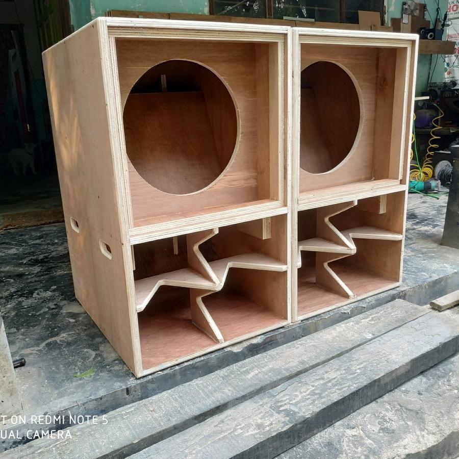 BOX SPEAKER CBS NOGOSARI FINISHING 12 inc RESIN TEXSTUR HALUS subwoofer BOX SPEAKER CBS NOGOSARI FINISHING 12 inc RESIN TEXSTUR HALUS subwoofer