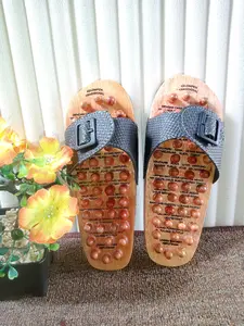 Sandal Terapi Kesehatan Slop Kayu Pria dan Wanita / Sandal Pijat Refleksi Akupuntur Rematik