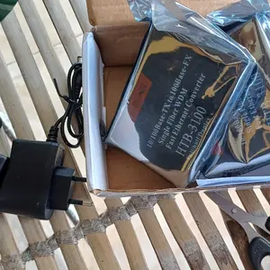Frankybee HTB-3100A/B 100Mbps RJ45 Optical Media Converter Fiber Optik 10 Original dengan Chip Optimization Stabilitas Tinggi Jarak Pengiriman Panjang Anti-interference Kabel Singlemode SC 1310nm 1550nm