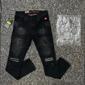 CELANA JEANS PANJANG SOBEK LUTUT SLIMPIT BLACK BARON Hitam Nyaman Pria Slimfit