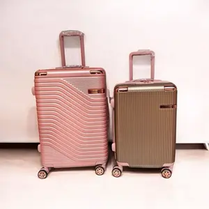 Koper TRAVEL GATE / GoFlex 028 Koper Fiber 20 Inch - 24 Inch Kabin Bagasi 4 Roda 360 Rotasi Anti Pecah Ringan Tahan air Mewah Ringan Hitam