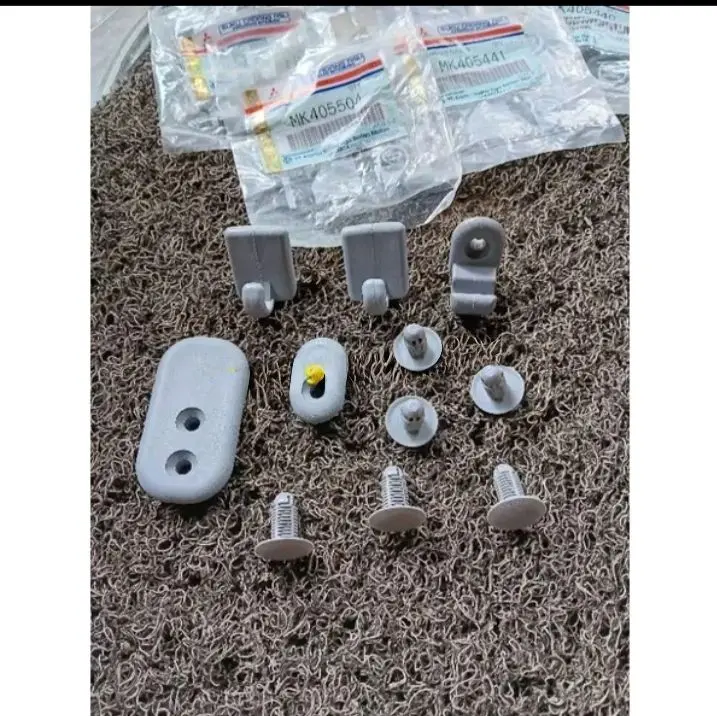 KLIP PLAFON MITSUBISHI CANTER PS110 PS125 PS136 1set 11biji kaya di foto original
