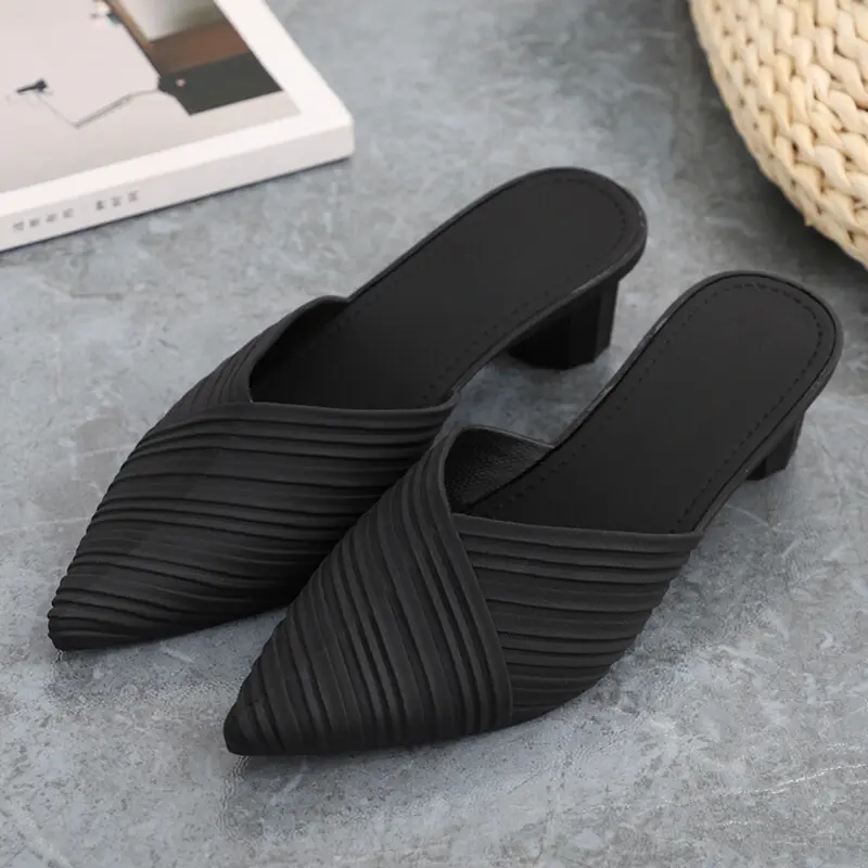 OKAIDO OFFICIAL Sandal Mules Heels Wanita Perempuan Cewek Slip On Gaya Fashion Korea Style Karet Hitam Cream Mewah Elegan Dan Anggun 3