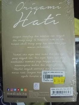 Product Review of PROMO MAY DAY DEALS | NOVEL BEST SELLER BINTANG MEDIA | NOVEL BEST SELLER CLOUDBOOKS from u**8 1