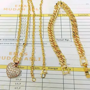set perhiyasan E.m.a.s free surat pembelian kalung liontin dan gelang