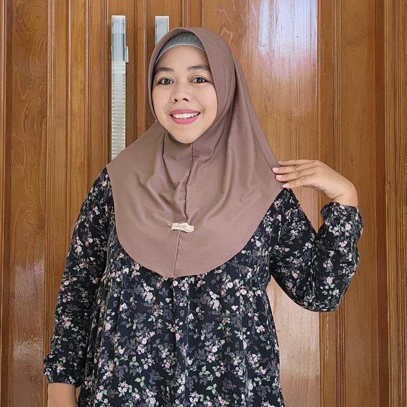 Gacya hijab Daily size M  Instan Bergo Muslim Nyaman dipakai buat harian dirumah ataupun diluar rumah 6