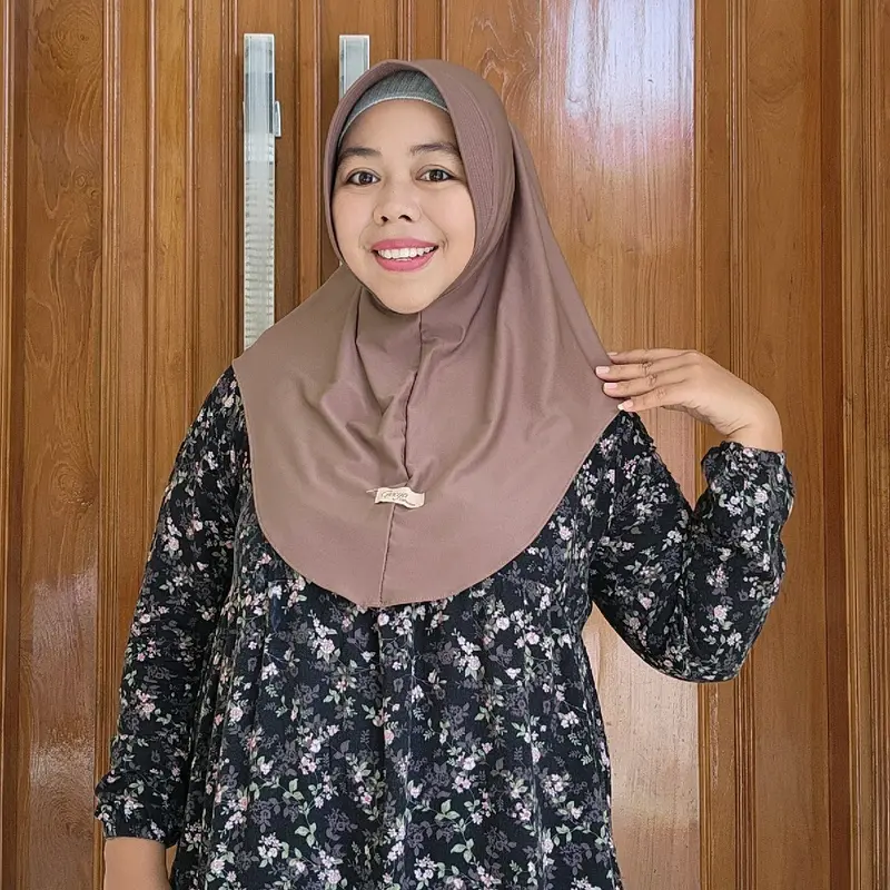 Gacya hijab Daily size M  Instan Bergo Muslim Nyaman dipakai buat harian dirumah ataupun diluar rumah 6