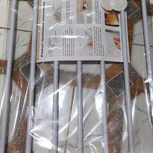 Pagar Pintu Pengaman Bayi Penghalang Tangga Anjing Hewan Peliharaan Buka Tutup Portable