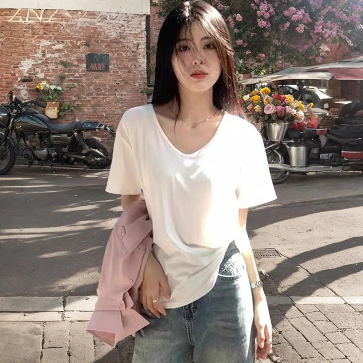 Áo Thun Nữ, Hàng Mới Về Mùa Hè, Phong Cách Thường Ngày Cổ Chữ V, Tay Ngắn, Dáng Rộng Vừa Vặn, Áo Thanh Lịch, Thiết Kế Mới
