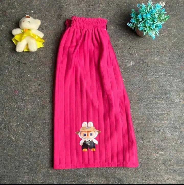 8PCS HOTPANT GAMBAR LABUBU USIA 2-10 TAHUN 1