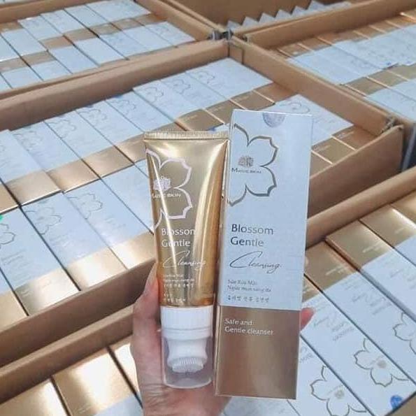 Sữa rửa mặt dịu nhẹ ngừa dầu sáng da Magic skin sữa rửa mặt dịu nhẹ