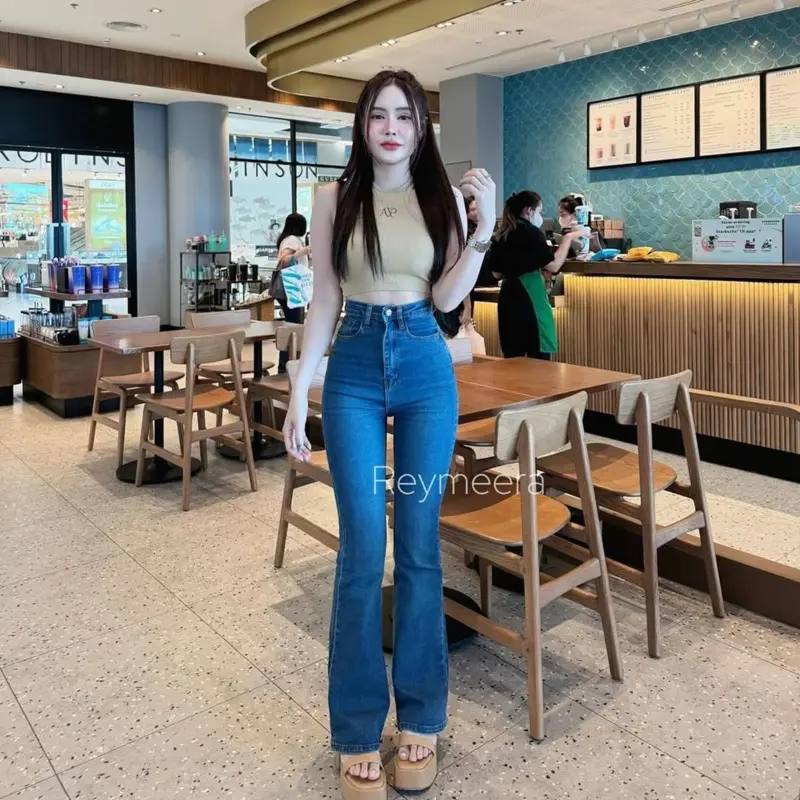 Celana Hightwaist Cutbray Jeans Wanita  Panjang Strecth Denim Kekinian Keren 2