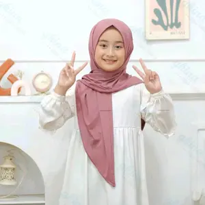 Jilbab Segitiga Akrilik Anak Usia 8 ya-15thn Terjangkau Berkualitas || Pastan anak Usia 8-15thn Nya Nyaman berkualitas Kerudung