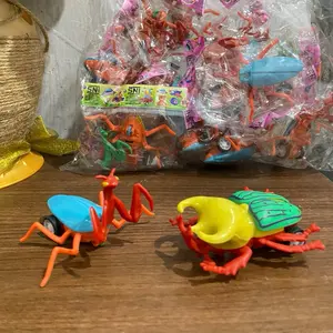 Serangga Toys viral renceng 2000 warung auto cuan