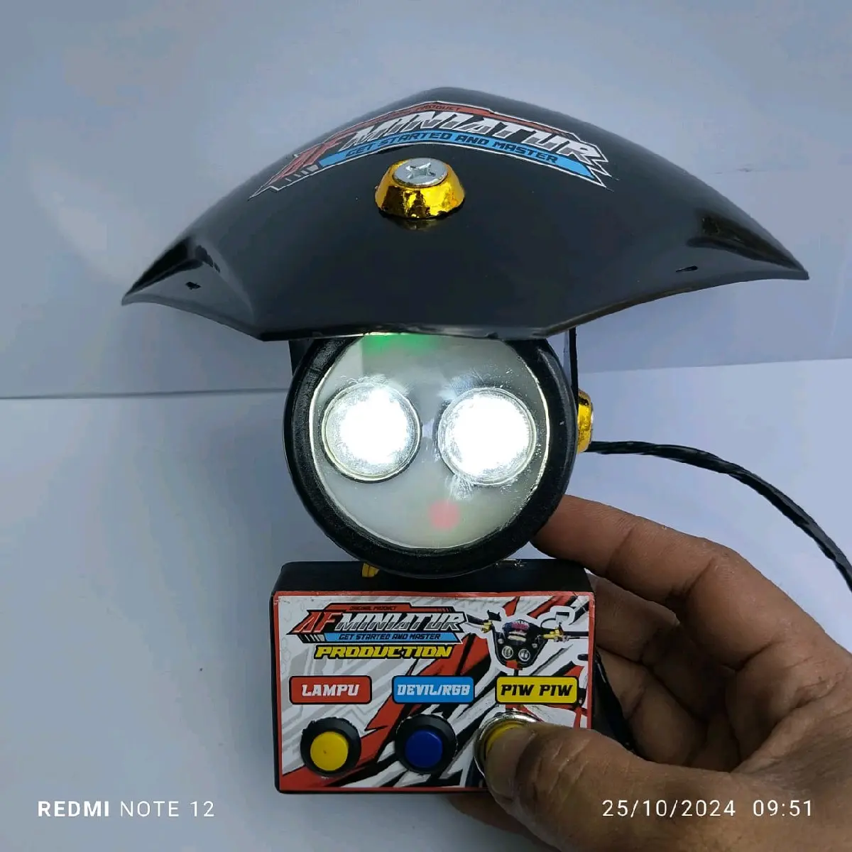 LAMPU SEPEDA PIW ANAK KECE MODEREN/BASURI JET Outdoor