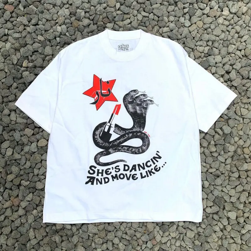 Kaos NARA - T-SHIRT KRAZY BRAZY - TS WHITE SHE'S DANCING AND MOVE LIKE 30s Tebal