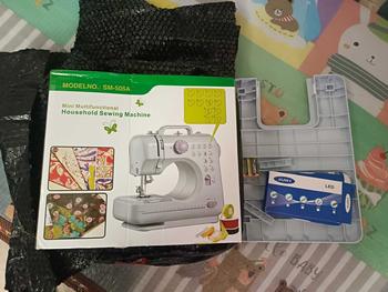 Product Review of 【COD 24H Ship】Portable Sewing Machine 12 Stitches Mini Multifunction Electric Household Mini Sewing Machine  Appendix Sewing Kit Set 5 Year Warranty from J**6 0