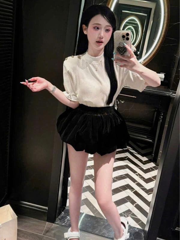 Set Áo + Chân Váy Áo Phông Đính Khuy Mix Chân Váy Nhung Bí Phồng Dành Cho Nữ C9