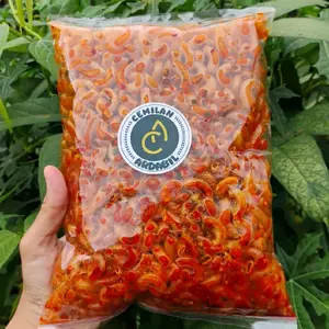 MAKARONI PEDAS CIKRUH DAUN JERUK 500gram Cemilan Ardabil Original, Pedas, Kualitas Terjamin Crispy Kering Enak Food Snack Cemilan Keripik Makan