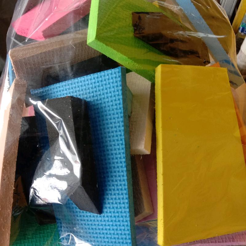 Roskam spon tebal, gosokan acian, karet gosokan acian, Roskam acian bahan karet, Spon penghalus acian Paint 2