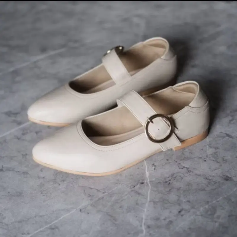 Sepatu Kerja Flatshoes Wanita Warna Cream - Sepatu Feminim - Flatshoes 1