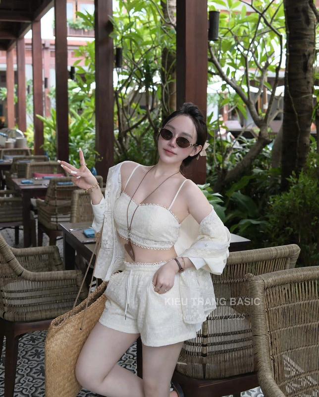 ( Xả Kho - Tặng Áo Bra ) Sét Bộ Ren 3 Món Đi Biển Chất Ren Thô Boy Dành Cho Nữ Sang Chảnh by T.LINH STORE 68