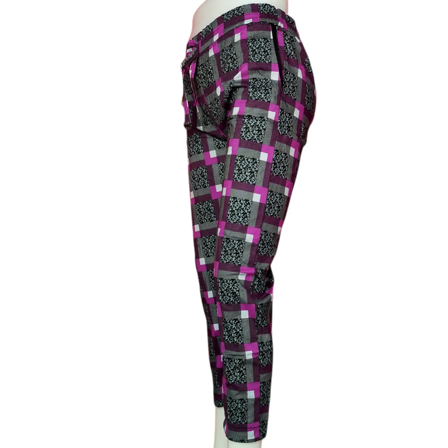 CELANA KATUN STRETH