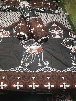 Product Review of SPREI DOBEL KARET ANTI GESER UKURAN KOMPLIT SPREI MOTIF JUMPUTAN SOLO//SPREI JUMPUTAN BEST SELLER/SPREI BATIK JADUL from Y**e 1