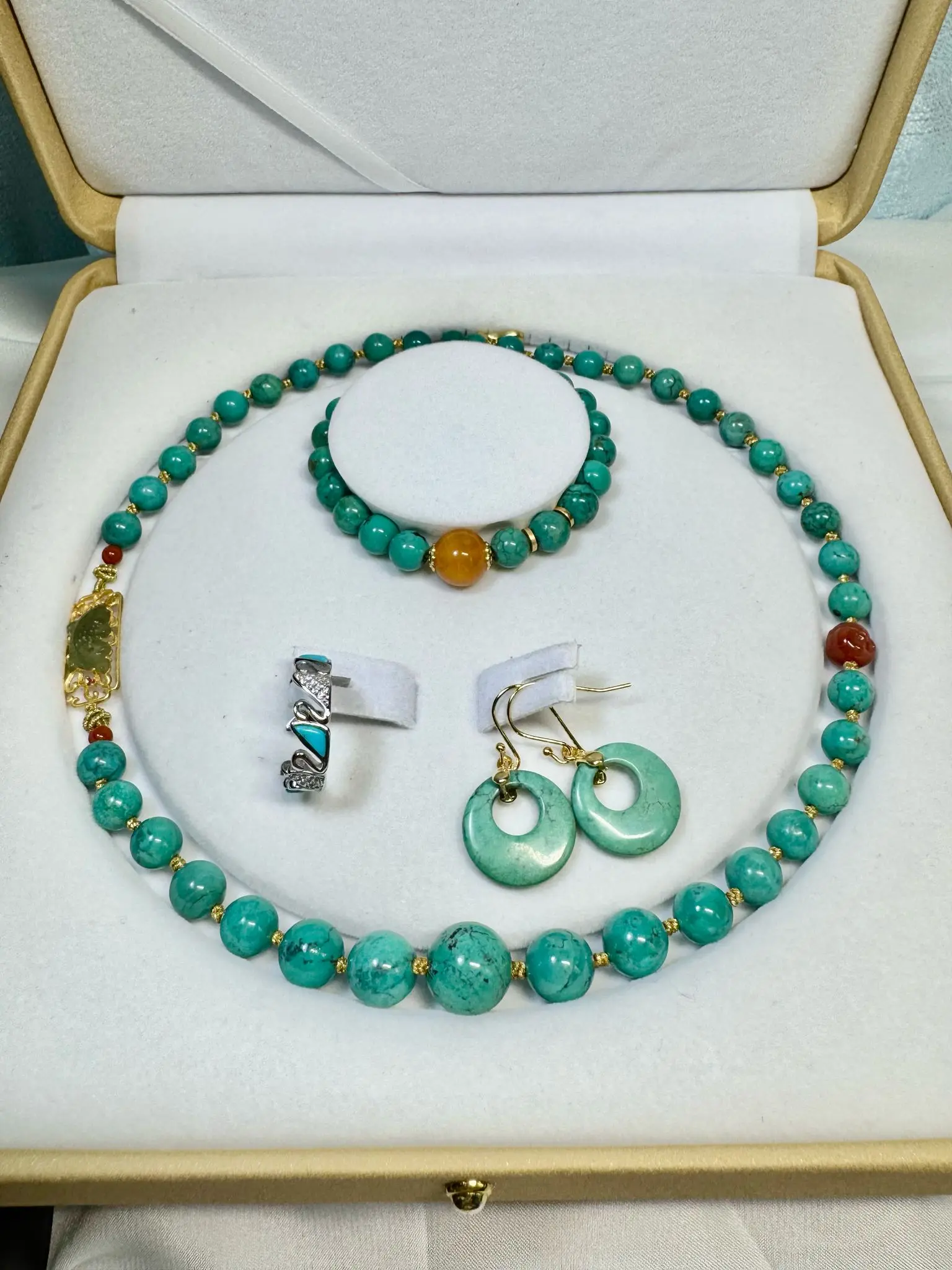 Turquoise Haven Gift Set with Certificate - Real Turquoise Semi-Precious Stones