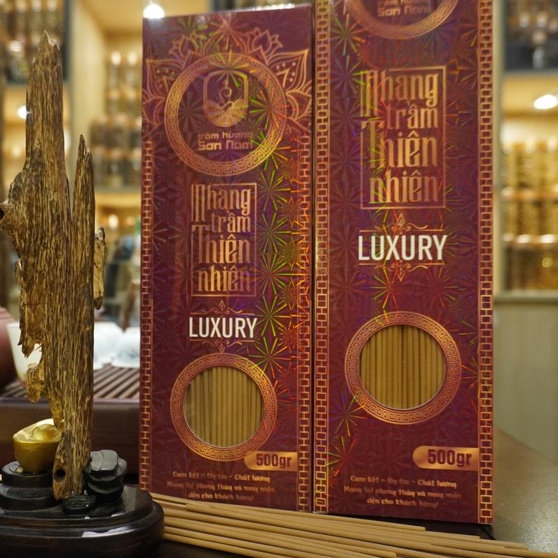 Sơn Nam Nhang Cây Trầm Hương Luxury Nguyên Chất Thơm Lâu Ít Khói HỘP TÍM