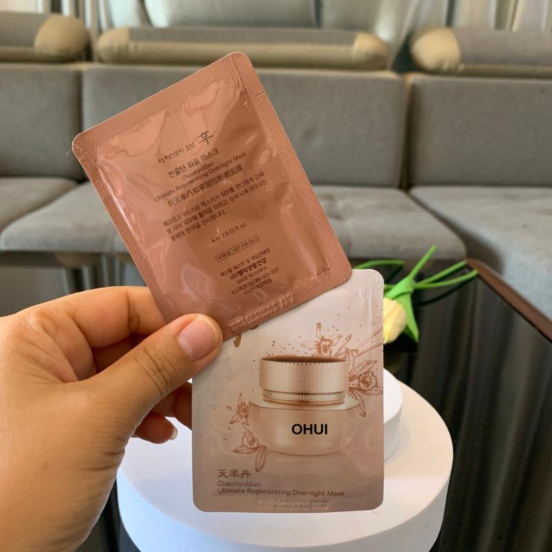 Combo 10  gói Mặt nạ ngủ vàng tái sinh da Wh oo Cheonyuldan Ultimate Regenerating Overnight Mask 4ml