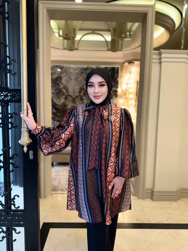 SHELLA SAUKIA ONE SET PREMIUM SS 35 2