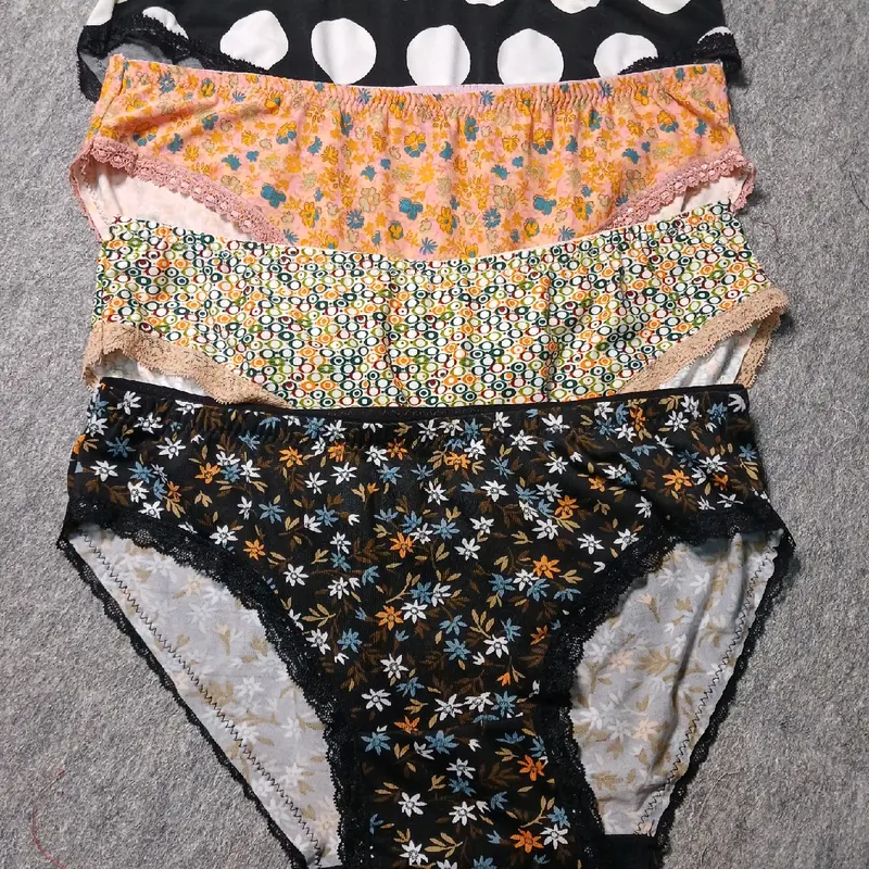 Paket 6pcs Celana Segitiga Motif Renda Nakawa Spandek Elastis untuk Wanita -  Nyaman 3