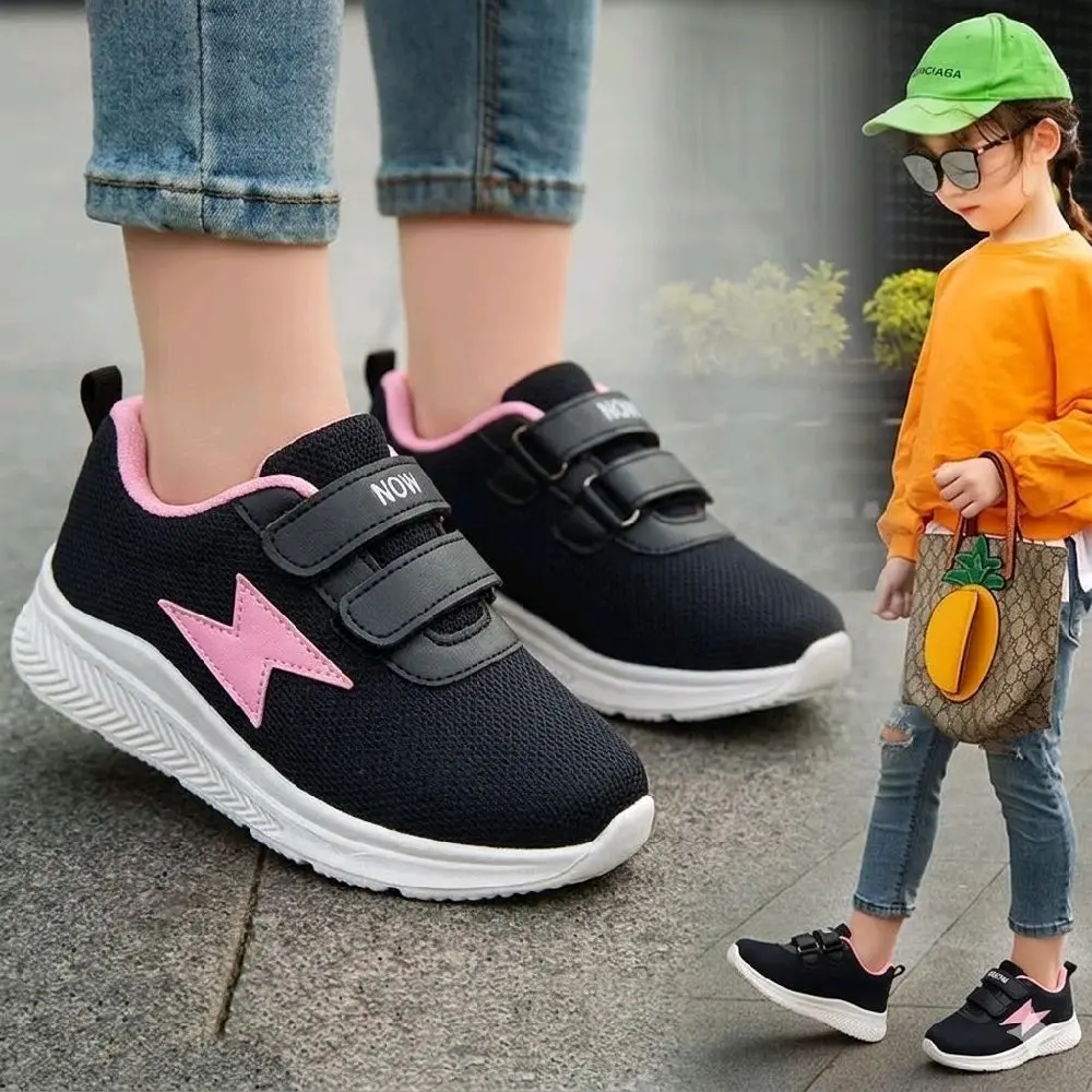 Sepatu Anak Ashion Hitam dengan Desain Pink dan Putih - Nyaman dan Stylish untuk Aktivitas Harian