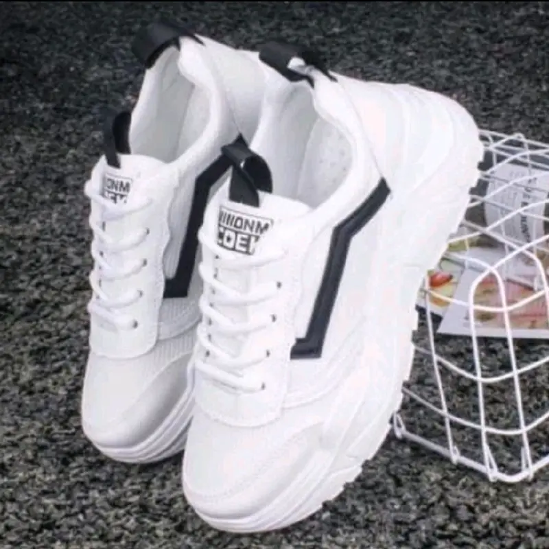 ONYOSTORE-Sepatu Sneakers Wanita COEK Terbaru Elegan Casual Sport Kasual Putih - Olahraga, Shoes, Cewek Karet Hitam 2