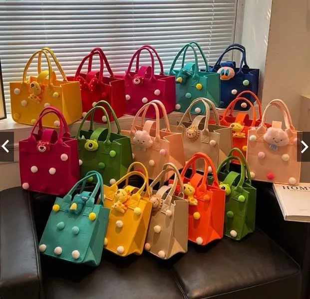 【TIKTOK COD】BONBOX Tote Bag Tas Jinjing Serbaguna, Motif Karakter Lucu Tas Wanita BFB001