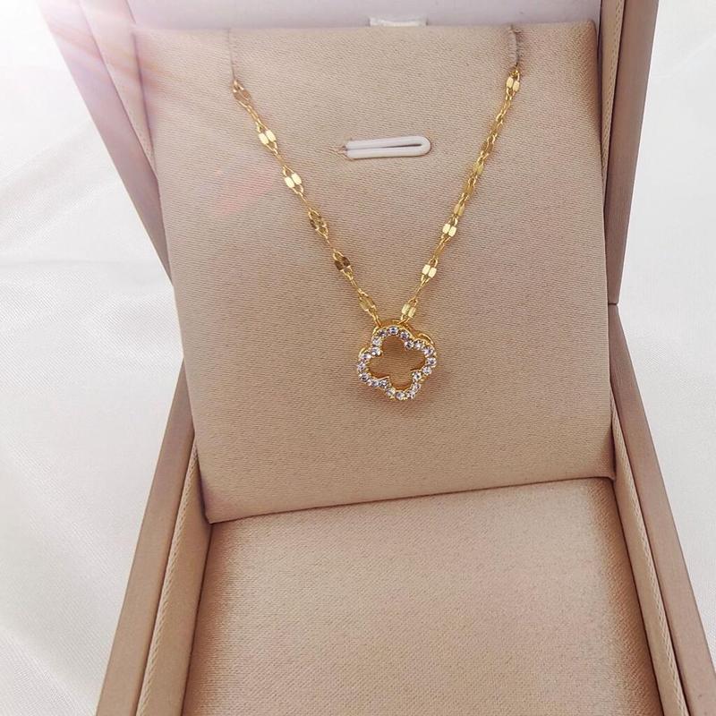 Product Introduction of Kalung Semanggi Empat Daun, Bertatah Warna Emas, Kalung Keluli Tahan Karat Titanium, Untuk Wanita, Tidak Luntur 28