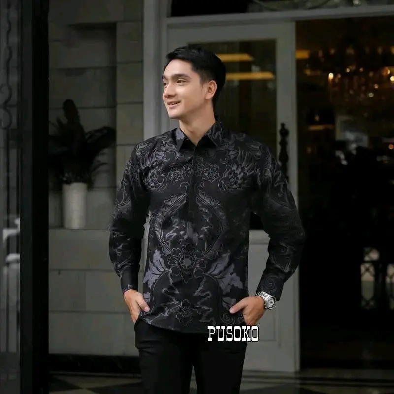 KEMEJA BATIK TRADISIONAL_HEM BATK PRIA LENGAN PENDEK_BATIK PRIA LENGAN PANJANG_SERAGAM BATIK KANTOR Baju Cowok Kerja Casual Atasan Slimfit Motif Hitam Katun Dewasa Formal Nyaman Keluarga