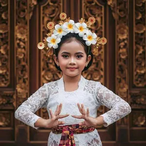 Bando Mahkota Kembang Kamboja Putik Sari Elegan | Bando Bali | Bando Adat Jawa | Hiasan Kepala Untuk Semua Acara, Cocok Untuk Anak hingga Dewasa