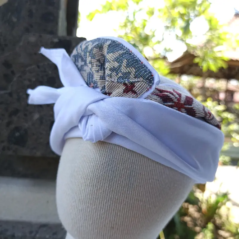 Kamen Jadi Anak Blangket Etnik Pakaian Adat Bali 6